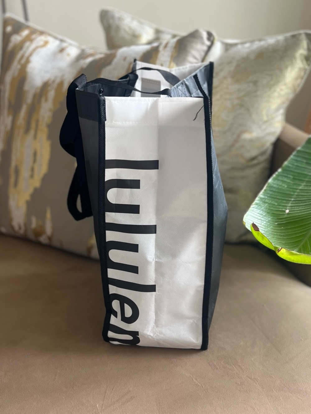 Lululemon Reusable Shopping Tote Bag Black White Logo | Gym Travel Bag - Picture 2 of 8